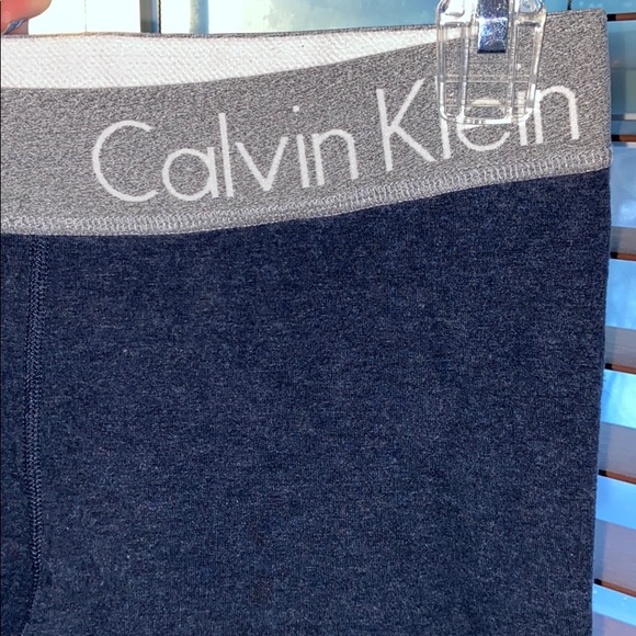 Calvin Klein Performance Leggings - Picture 3 of 3